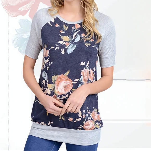 Flower Tee - Picture 1 of 7